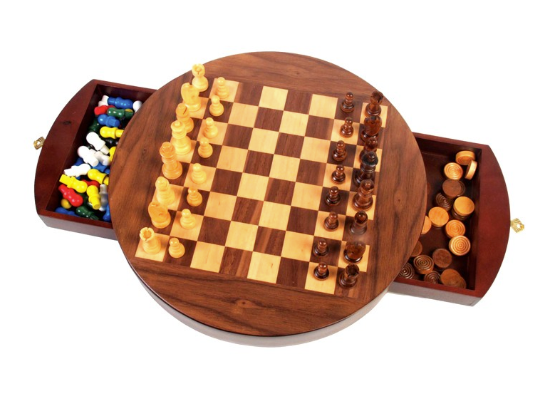 Walnut Round 3-in-1 Game Set