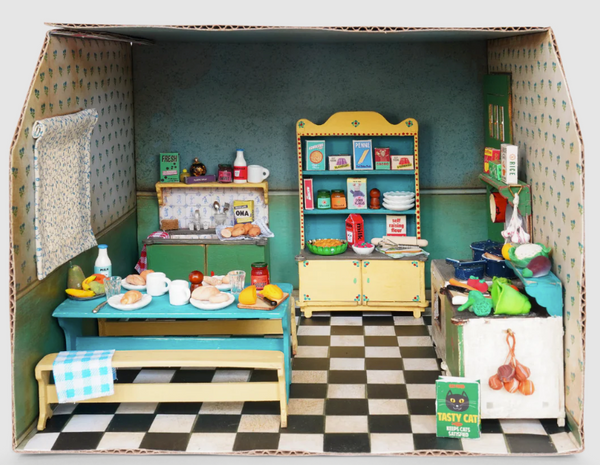 Sam & Julia-Cardboard Room KITCHEN