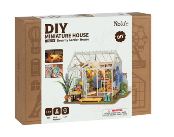 DIY Miniature-Dreamy Garden House