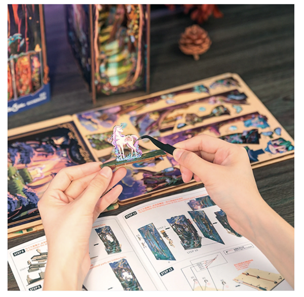 Book Nook-Grace of the Forest