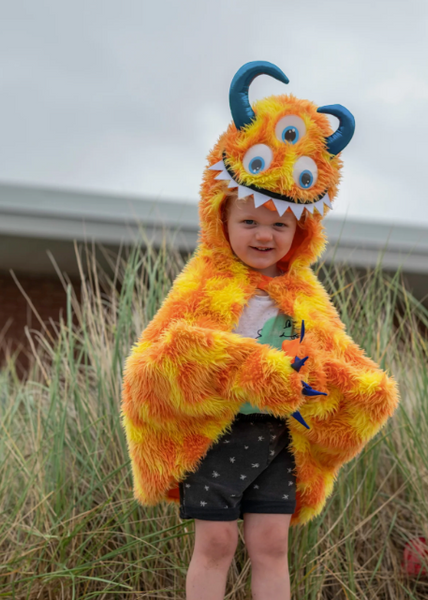 Giggle the Monster Cape 4/6