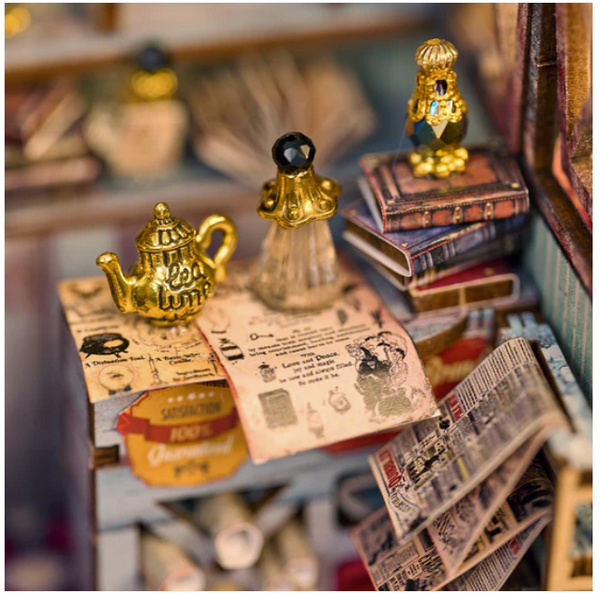 Book Nook Miniature- Magic Shop