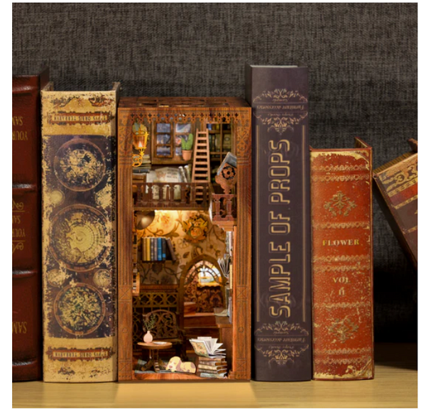 Book Nook- Eternal Bookstore