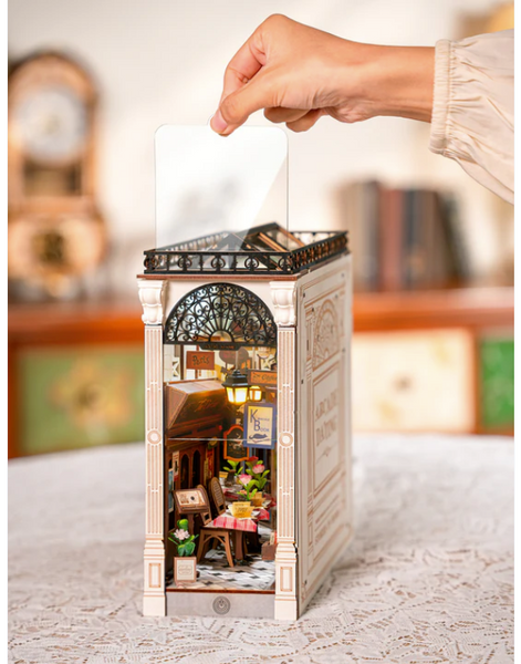 Book Nook-Paris Arcade Date