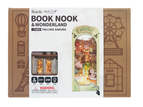 Book Nook-Falling Sakura