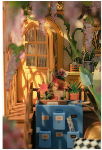 Book Nook-Garden House