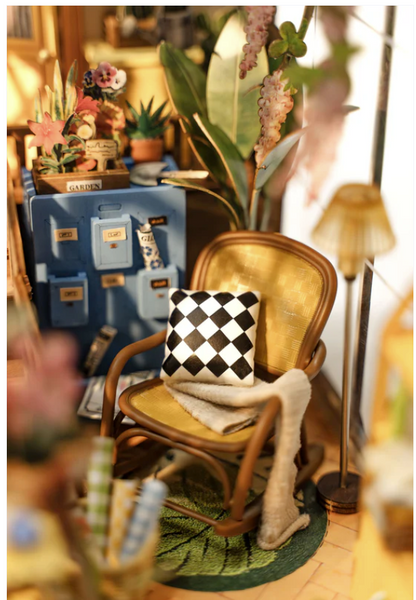 Book Nook-Garden House