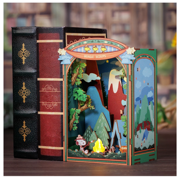 Book Nook- Peanuts® Snoopy’s Beagle Scouts