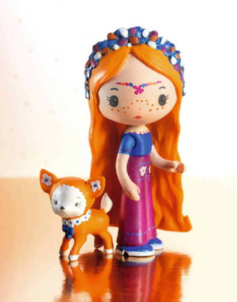 Tinyly Bluchka and Indie House