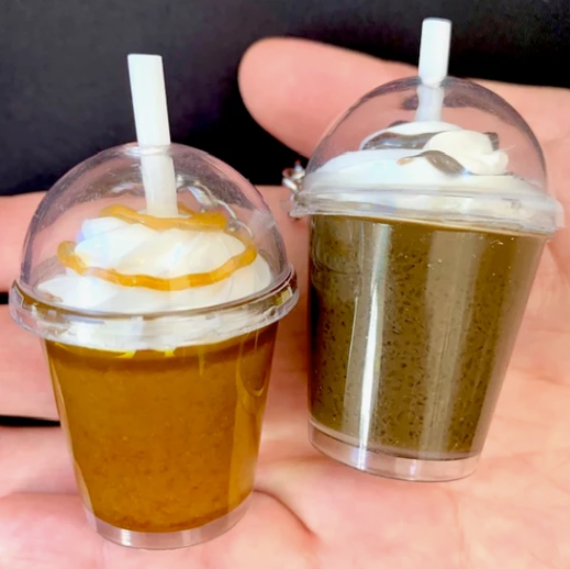 ICE COFFEE CHARM with keyring