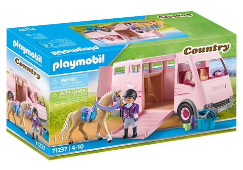Horse Transporter with Trainer